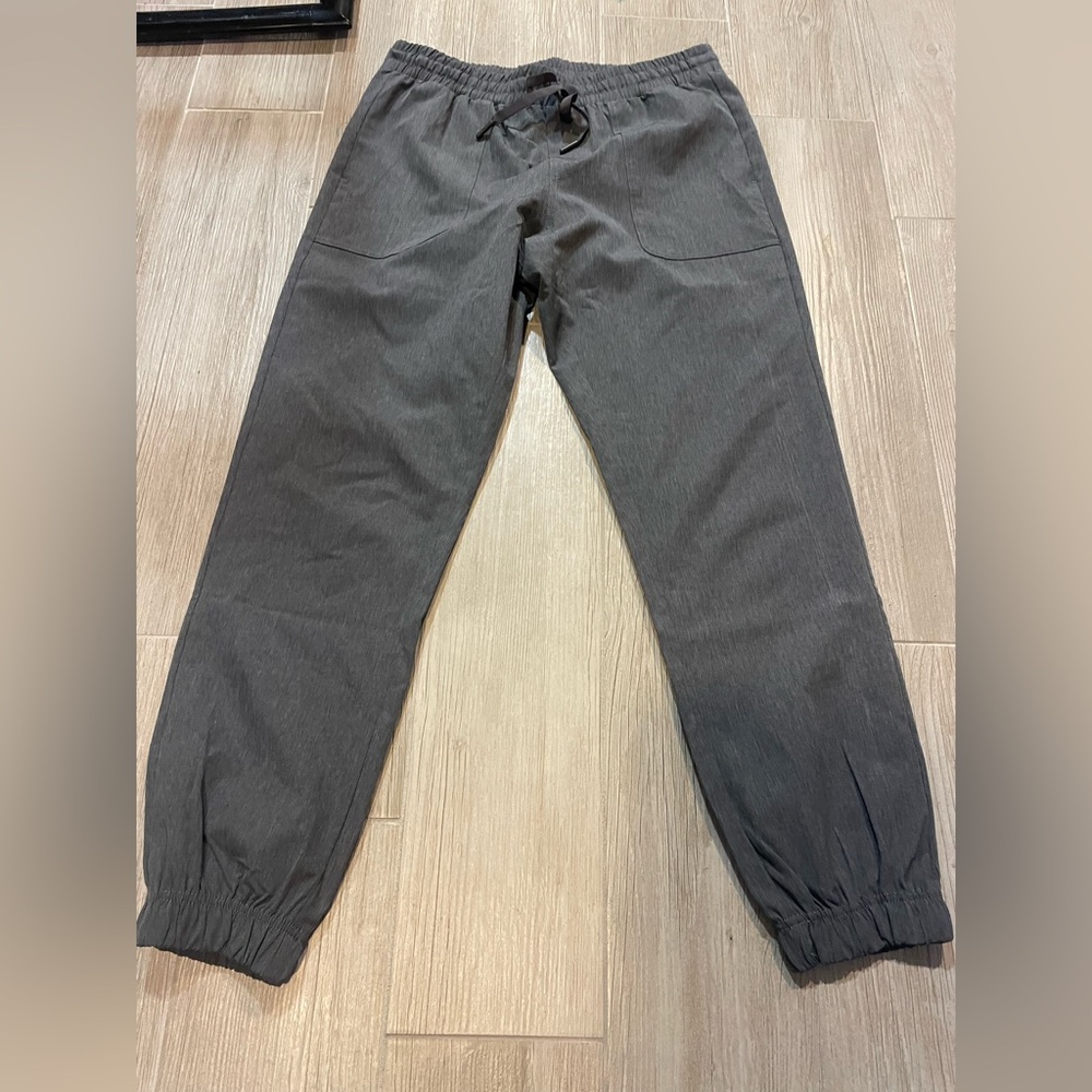 Zyia grey joggers